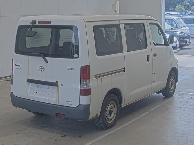 TOYOTA TOWN ACE VAN 2011