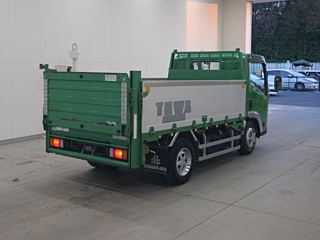 ISUZU ELF 2013