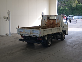 MITSUBISHI CANTER 2013