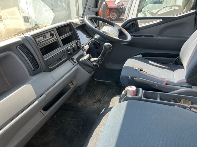 MITSUBISHI CANTER 2012