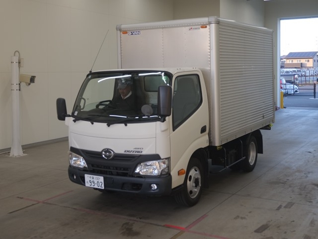 HINO DUTRO 2018