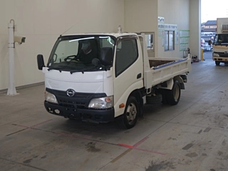 HINO DUTRO 2013