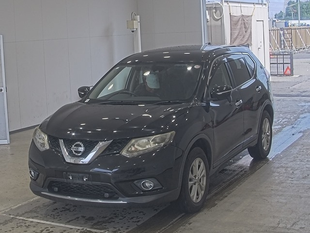 NISSAN X-TRAIL 2016