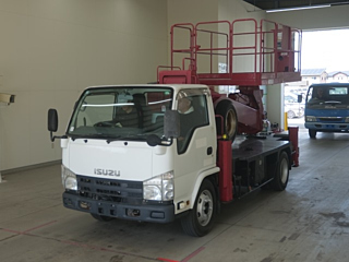 ISUZU ELF 2010