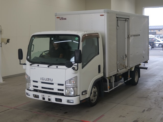ISUZU ELF 2013