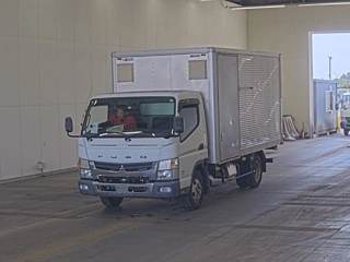 MITSUBISHI CANTER 2015