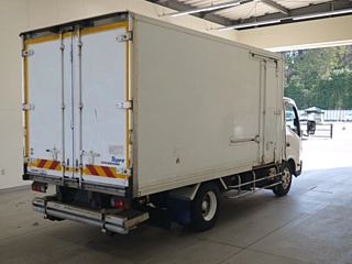 HINO DUTRO 2017