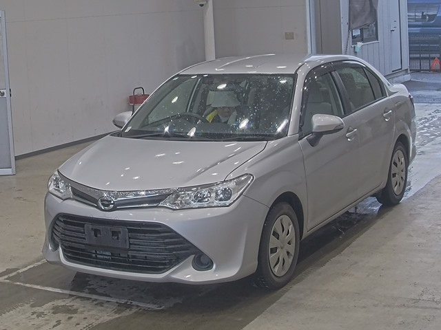 TOYOTA COROLLA AXIO 2016