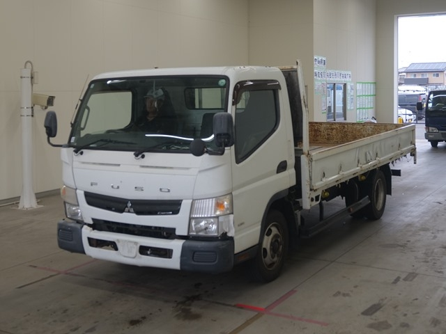 MITSUBISHI CANTER 2015