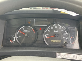 ISUZU ELF 2008