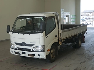 HINO DUTRO 2017