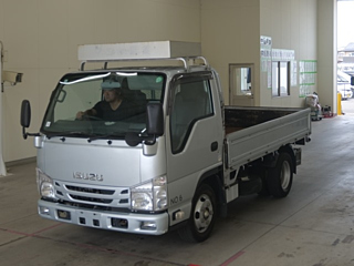 ISUZU ELF 2015