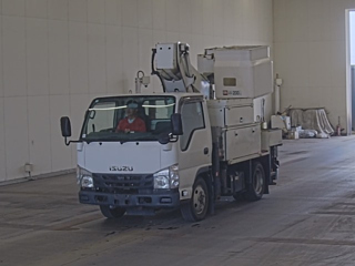 ISUZU ELF 2017