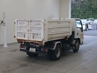 ISUZU ELF 2010