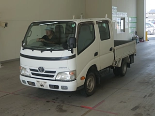 TOYOTA DYNA 2011