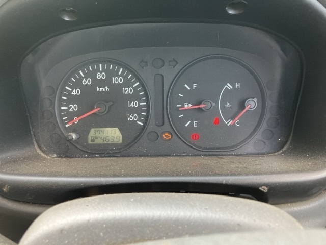 MAZDA BONGO 2012