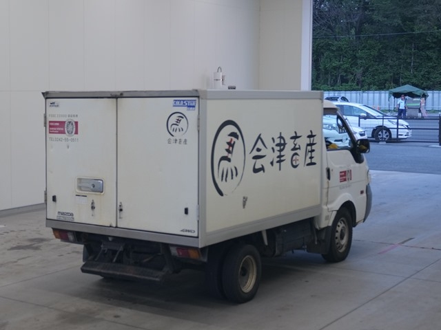 MAZDA BONGO 2012