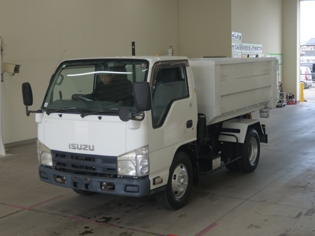 ISUZU ELF 2012