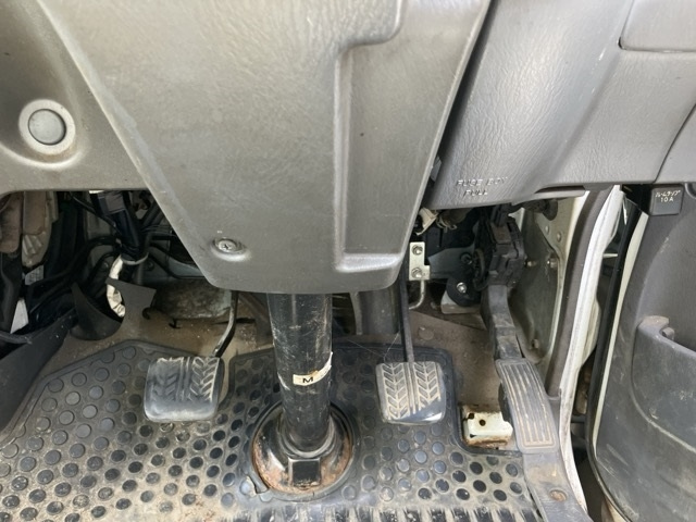 MAZDA BONGO 2012