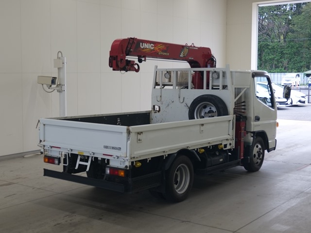 MITSUBISHI CANTER 2019