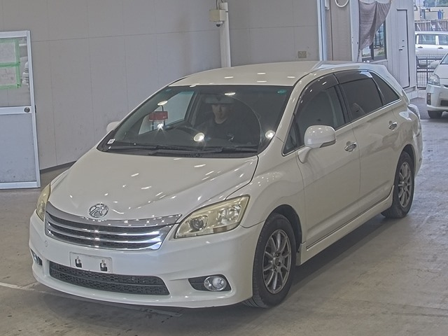 TOYOTA MARK X ZIO 2010