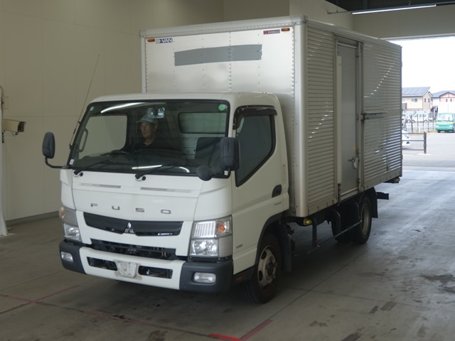 MITSUBISHI CANTER 2013