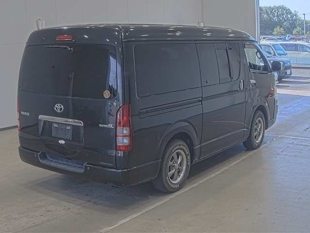 TOYOTA HIACE VAN 2008