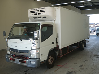MITSUBISHI CANTER 2014