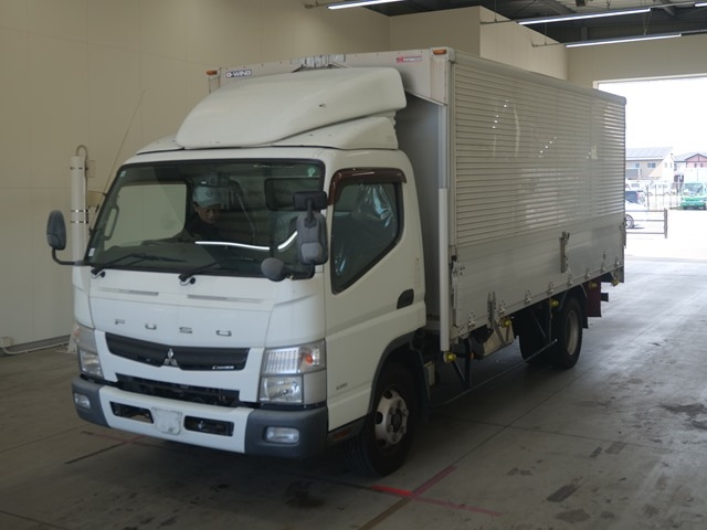 MITSUBISHI CANTER 2015