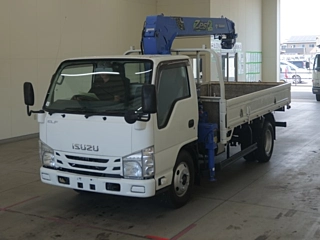 ISUZU ELF 2017