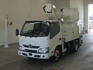 HINO DUTRO 2018