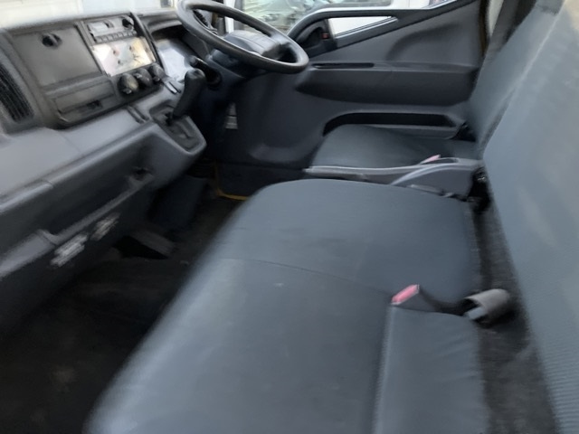 MITSUBISHI CANTER 2012