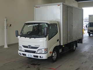 HINO DUTRO 2016
