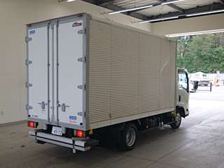 ISUZU ELF 2017