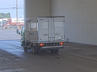 ISUZU ELF 2012