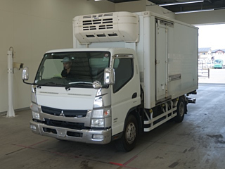 MITSUBISHI CANTER 2013
