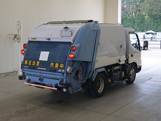 HINO DUTRO 2017