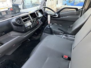HINO DUTRO 2013