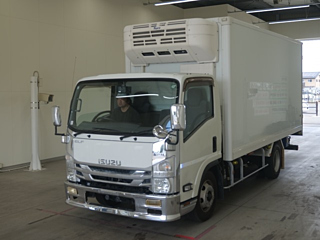 ISUZU ELF 2015