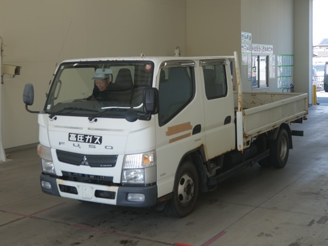 MITSUBISHI CANTER 2015