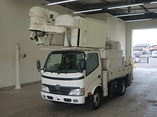 TOYOTA DYNA 2010