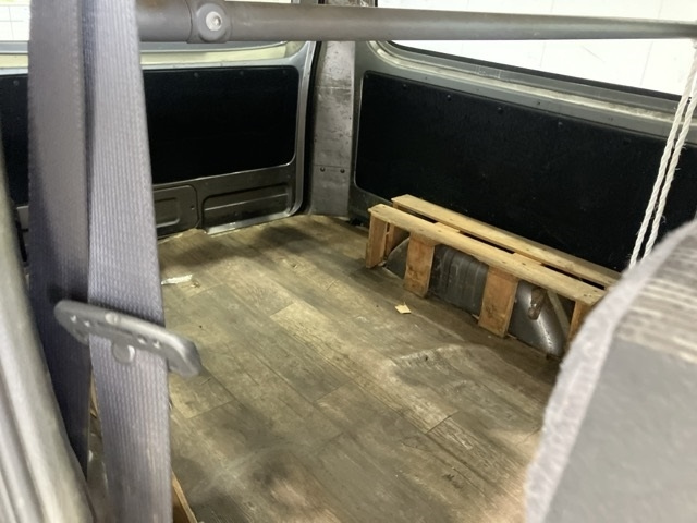 NISSAN CARAVAN VAN 2015