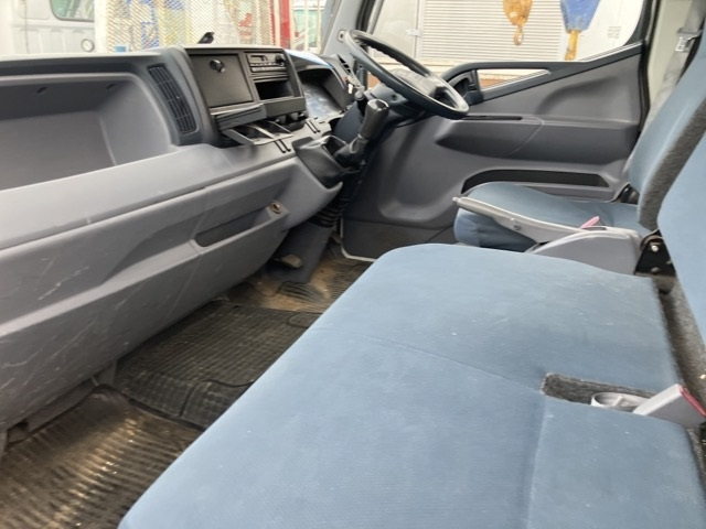 MITSUBISHI CANTER 2014