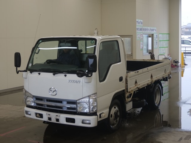 MAZDA TITAN 2013