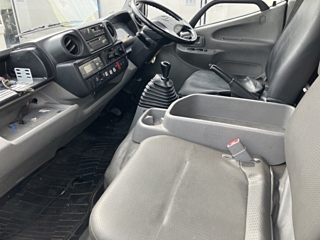 HINO DUTRO 2013