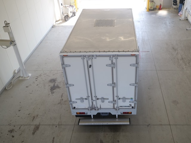 MITSUBISHI CANTER 2019