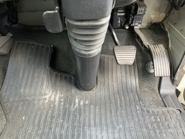 MITSUBISHI CANTER 2019