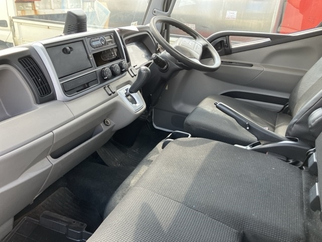 MITSUBISHI CANTER 2019