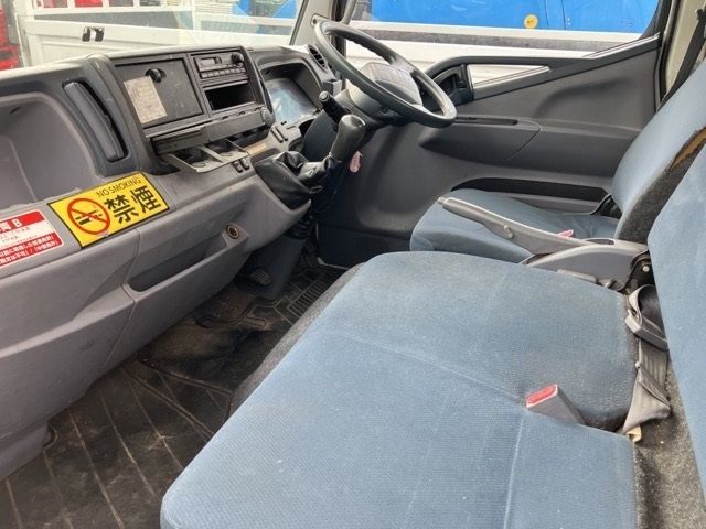 MITSUBISHI CANTER 2014