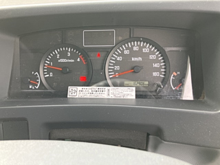 ISUZU ELF 2015